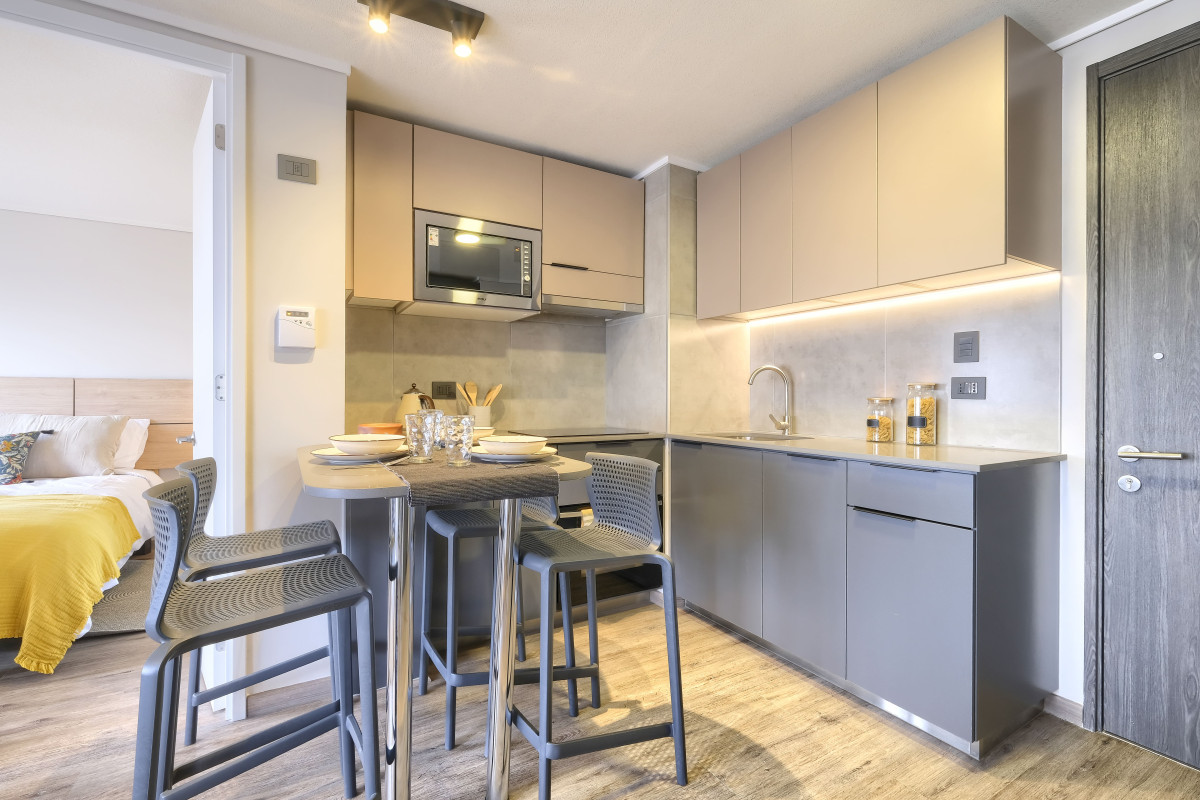 Buzeta 4027 - 2D2B(4c)